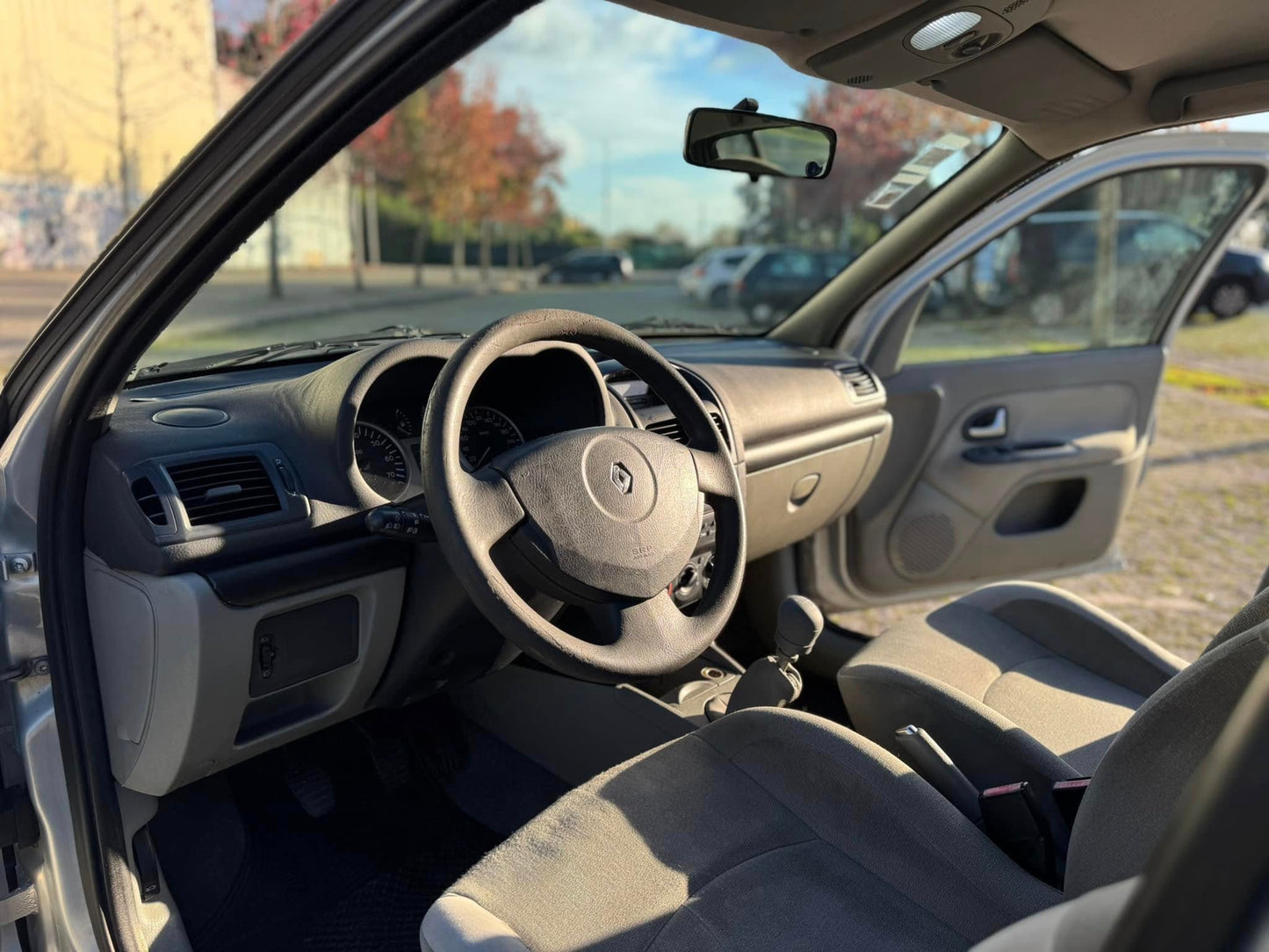 Renault Clio 1.2 16v 75cv Privilege