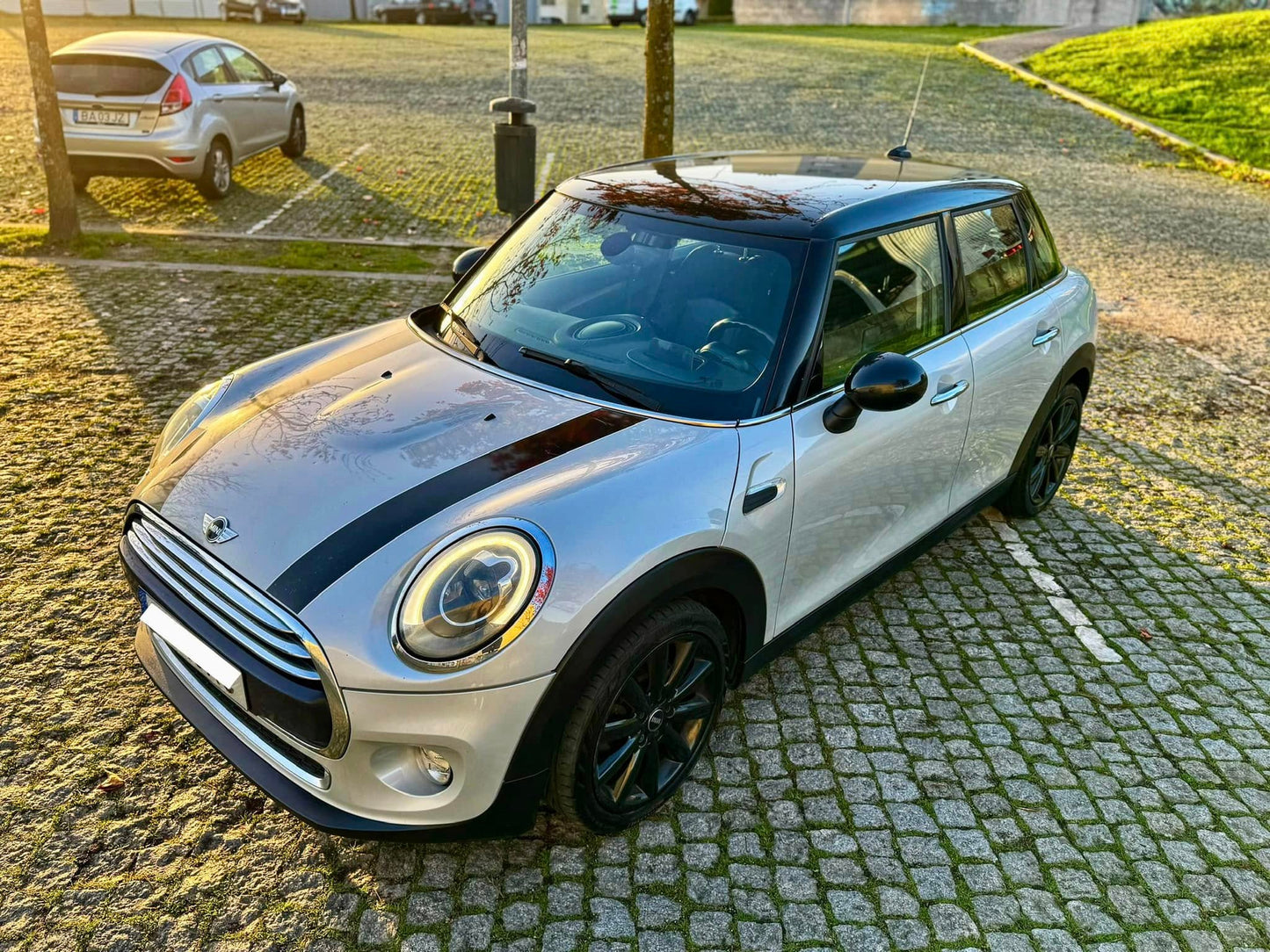 Mini 5 portas Cooper D 1.5d 116cv