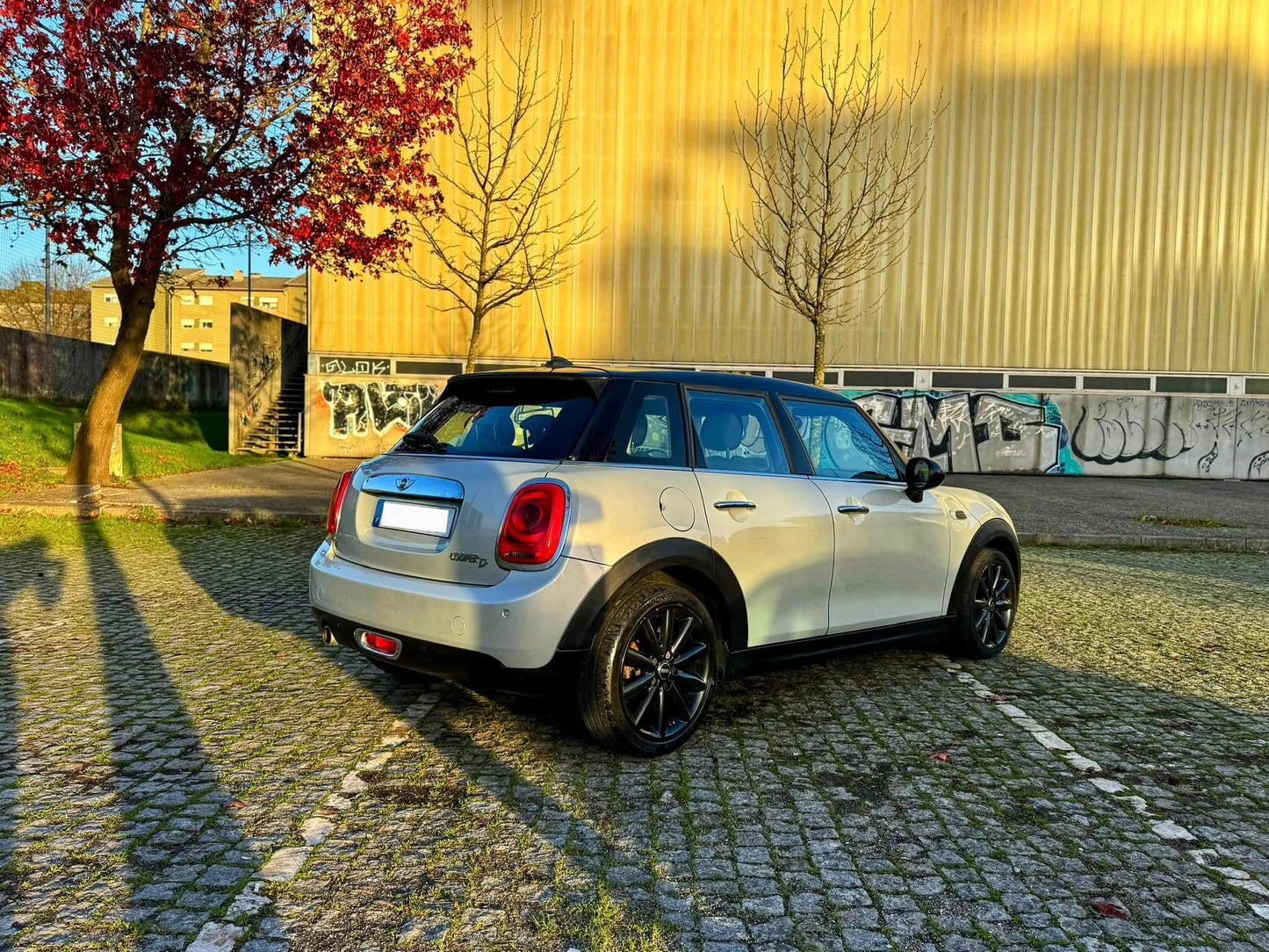 Mini 5 portas Cooper D 1.5d 116cv