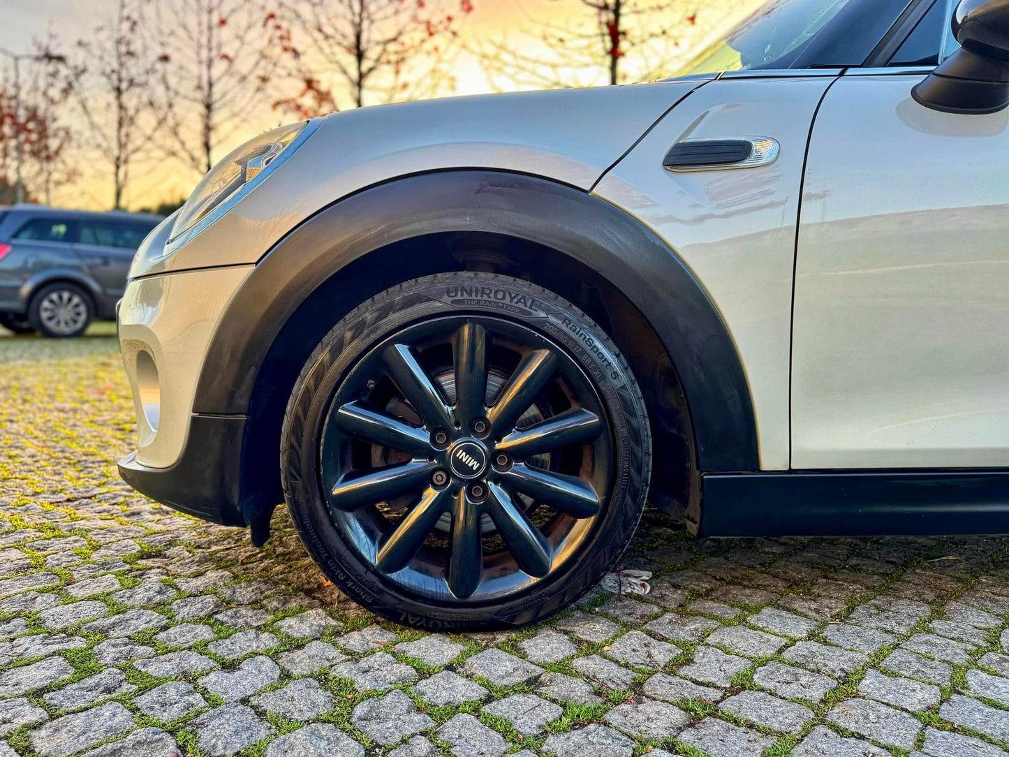 Mini 5 portas Cooper D 1.5d 116cv