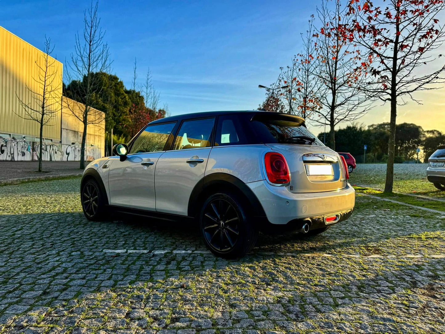 Mini 5 portas Cooper D 1.5d 116cv