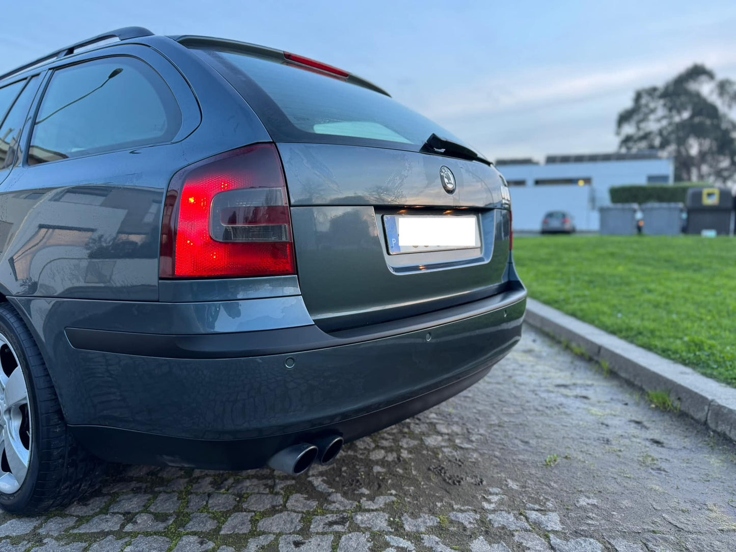 Skoda Octavia Break 2.0 TDI 140cv DSG