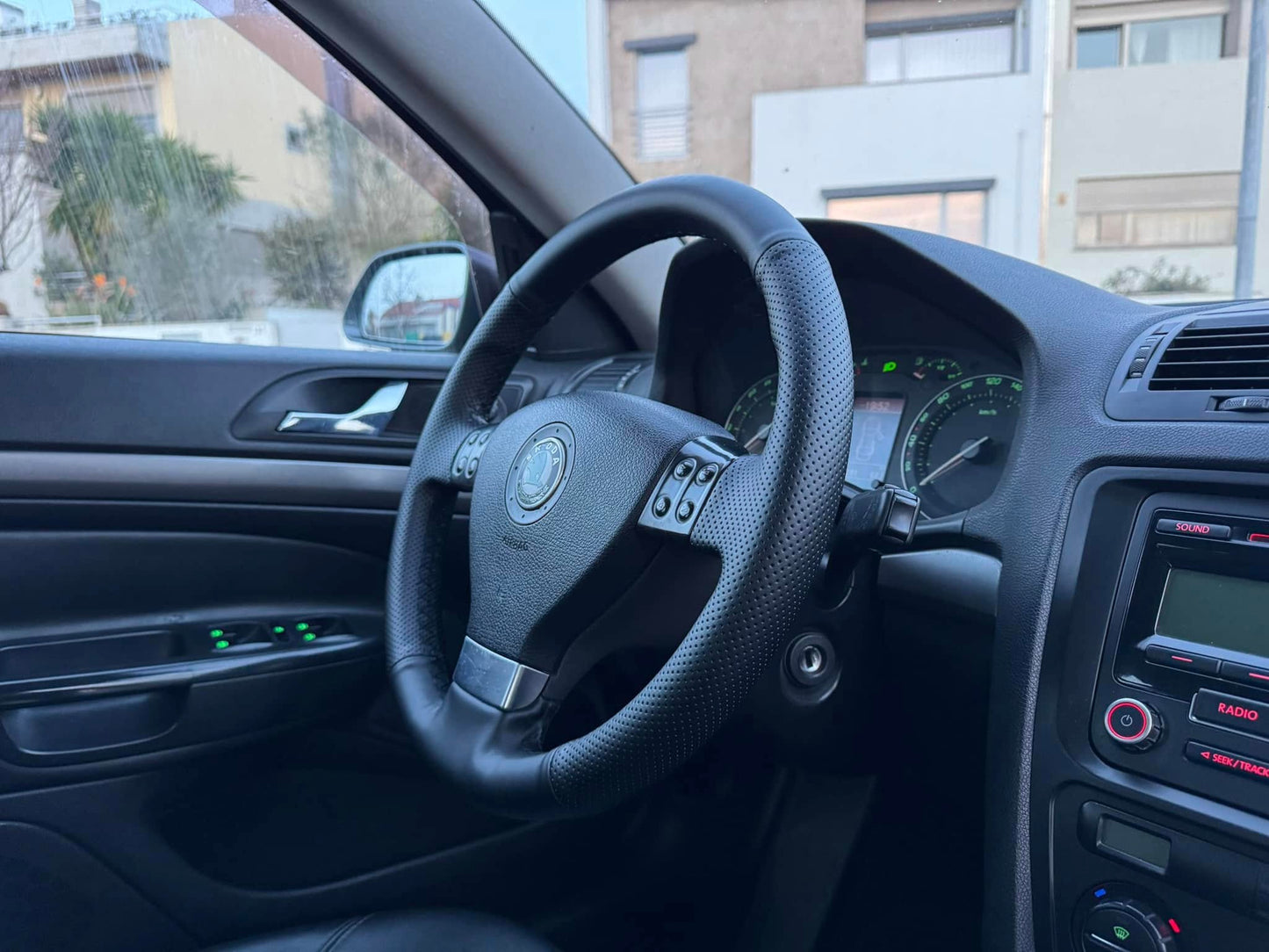 Skoda Octavia Break 2.0 TDI 140cv DSG
