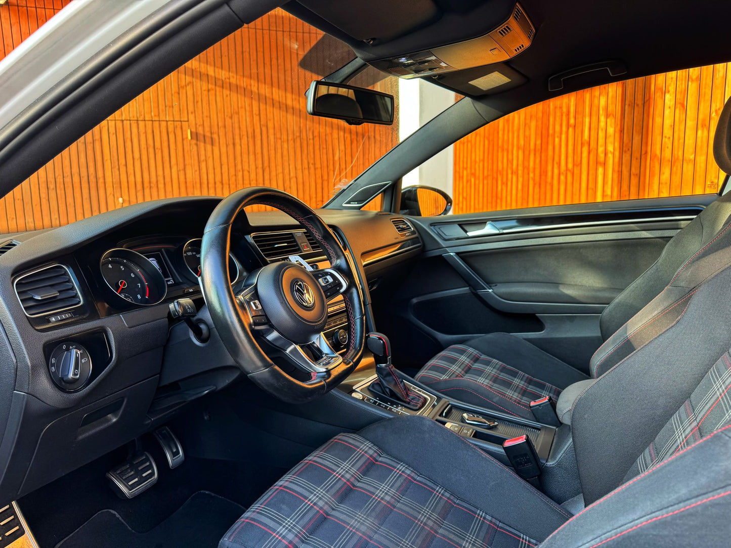 Volkswagen Golf VII GTI Performance DSG