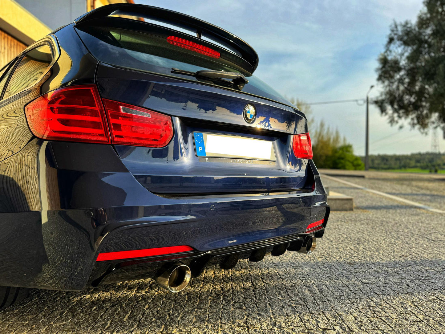 BMW F31 318d Touring Auto M Performance