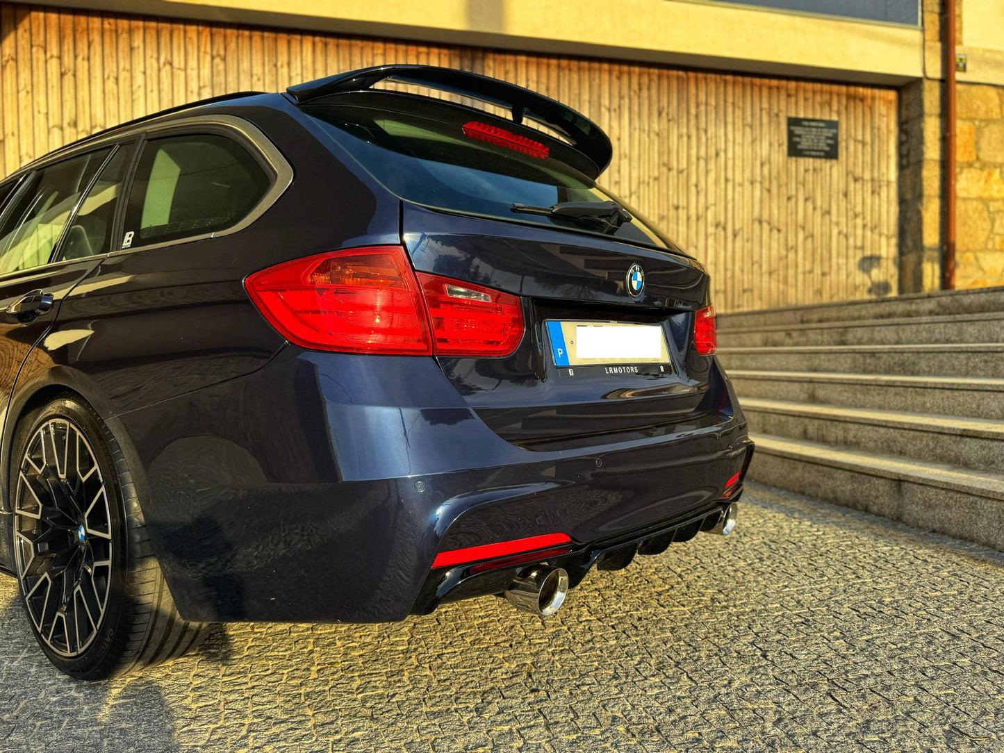 BMW F31 318d Touring Auto M Performance