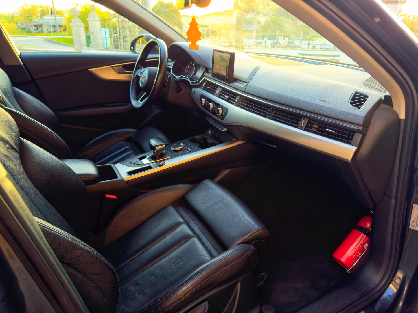Audi A4 Avant 2.0 TDI Sport S Tronic Look RS4
