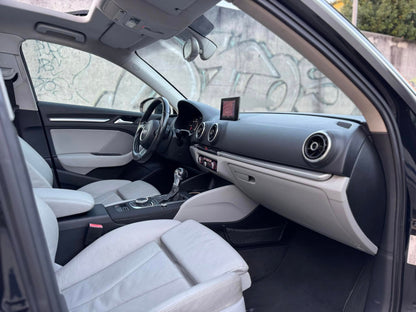 Audi A3 Sportback 1.6 TDI S-Line Look