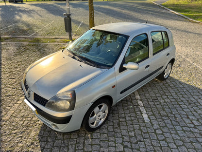 Renault Clio 1.2 16v 75cv Privilege
