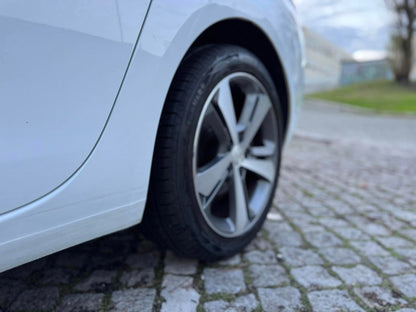 Peugeot 308 SW 1.2 e-THP 130cv Allure