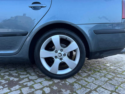 Skoda Octavia Break 2.0 TDI 140cv DSG