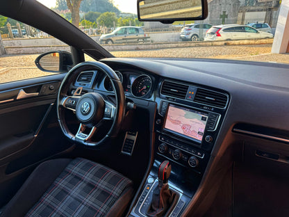 Volkswagen Golf VII GTI Performance DSG