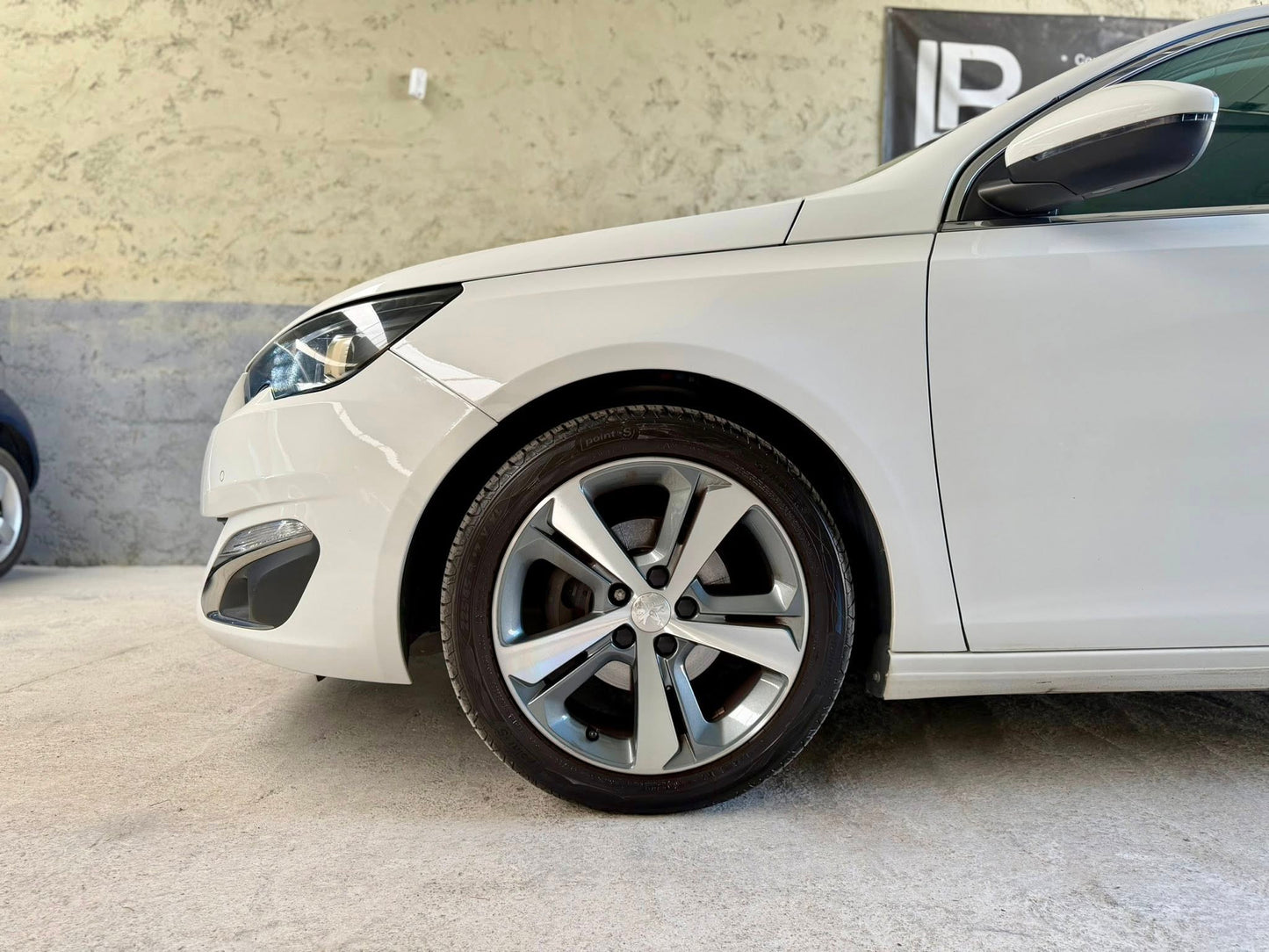 Peugeot 308 SW Allure 1.2 THP