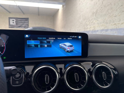 Mercedes-Benz A180d AMG Line