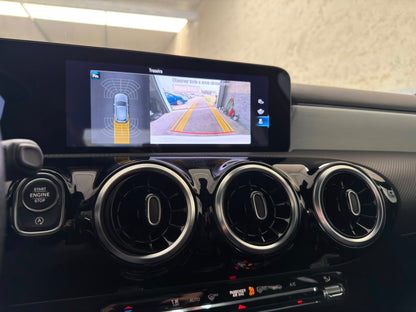 Mercedes-Benz A180d AMG Line