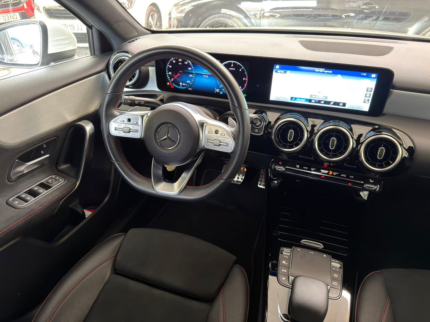 Mercedes-Benz A180d AMG Line