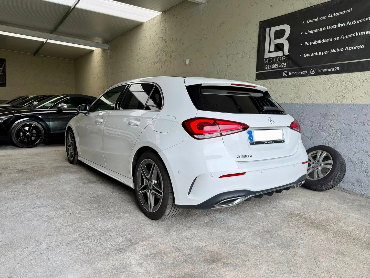 Mercedes-Benz A180d AMG Line