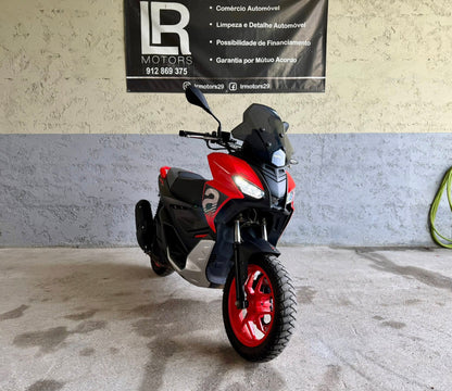 Aprilia SR GT 125 Sport