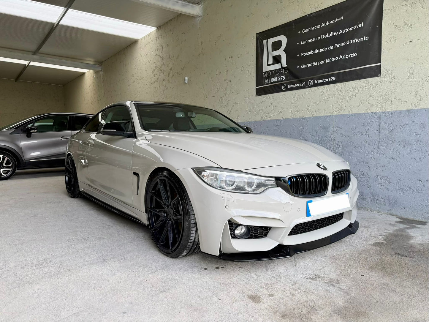 BMW 420d Coupe Auto Look M4