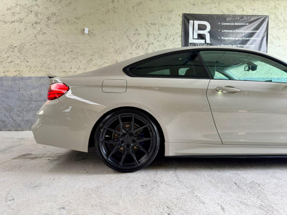 BMW 420d Coupe Auto Look M4